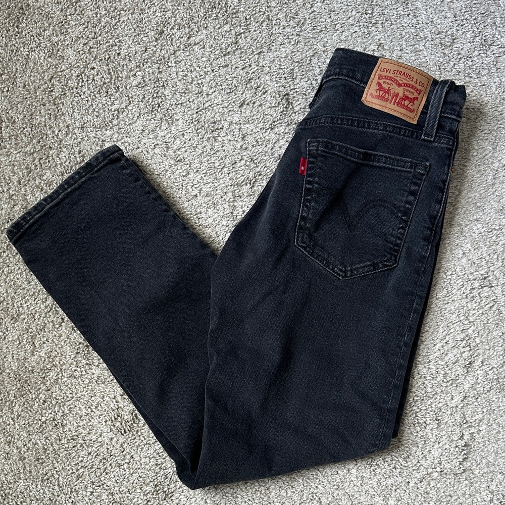 Levi's Women's Black Wedgie Straight Jeans